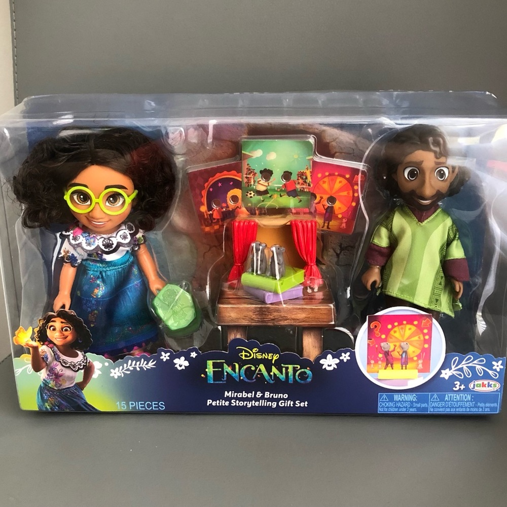 Encanto Mirabel and Bruno Petite Storytelling Gift Set